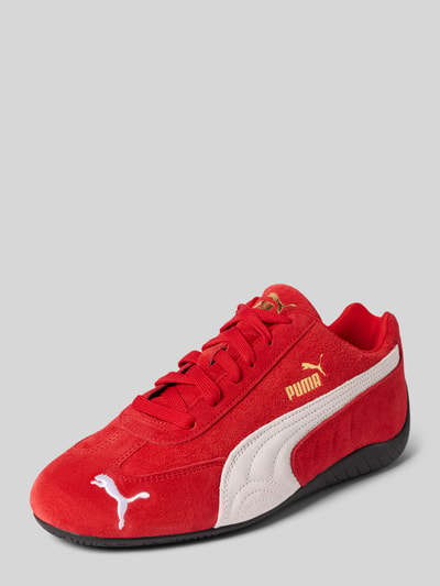 Produktfoto, Sneaker aus echtem Leder Modell 'Speedcat' von PUMA in Rot mit weißen Logo-Details, abgerundeter Passform, glatter Sohle