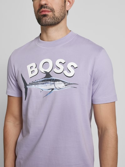 BOSS Orange T-Shirt mit Label-Print Modell 'Bossfish' Flieder 3