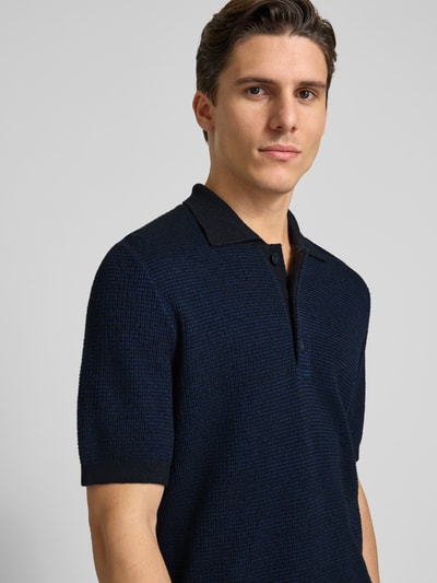 Marc O'Polo Regular Fit Poloshirt aus Baumwoll-Mix mit Crinkle-Effekt Marine 3