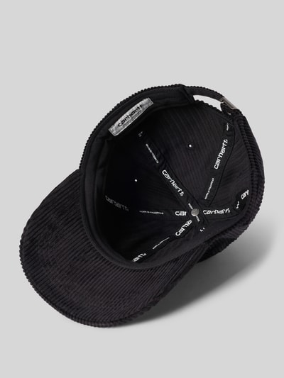 Produktfoto, Basecap mit Logo-Stitching Modell 'Harlem' von Carhartt Work In Progress in Schwarz mit Verstärktem Schirm, Baumwolle, Detailaufnahme