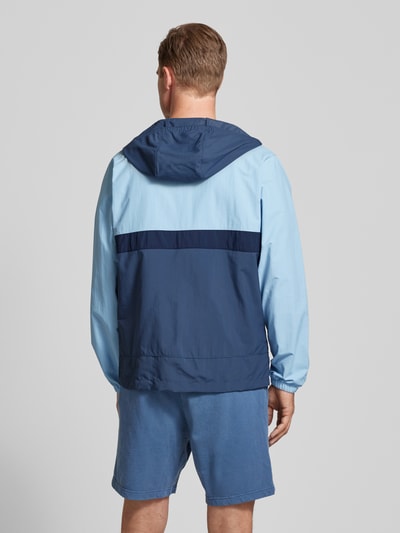 COLUMBIA Windbreaker mit Kapuze Modell 'Spire Vally' Hellblau 5