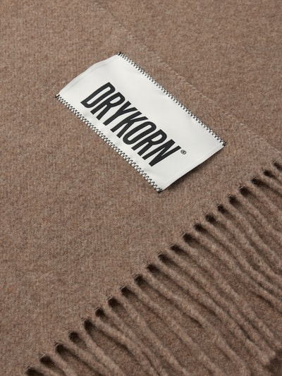 Drykorn Schal aus Wolle mit Label-Patch Modell 'GAZE' Mittelbraun 2