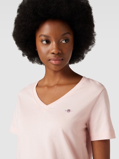 GANT T-shirt z dekoltem w serek Różowy 3