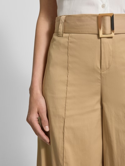 MAC Stoffhose mit Gürtel und Eingrifftaschen Modell 'Carletta' Beige 3