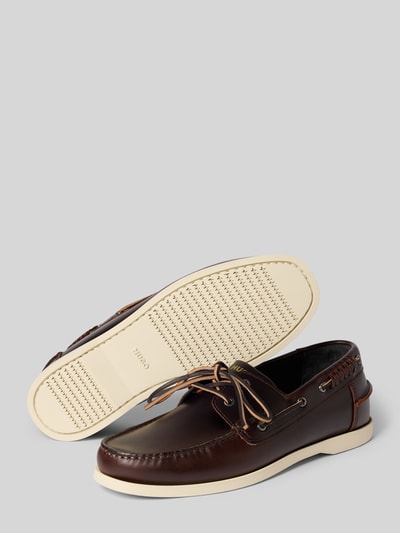 Produktfoto, Loafer aus echtem Leder Modell 'DARCY_BOAT_IT' von HUGO in Braun mit Optik: Unifarben, Schuhspitze: Abgerundet, Absatzform: Flach, Label-Prägung, Schnürung, Sohle: Strukturiert, Materialverarbeitung: Glattleder, Material: echtes Leder