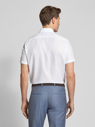 Christian Berg Men Regular Fit Business-Hemd mit Kentkragen Weiss 5