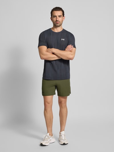 Under Armour Relaxed fit korte broek met logoprint, model 'Vanish' Olijfgroen - 1