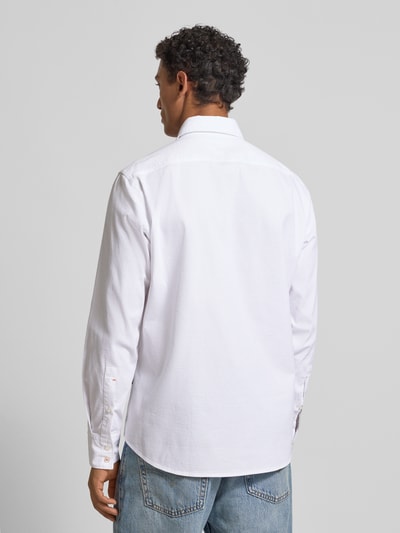 BOSS Orange Koszula casualowa o kroju regular fit z mieszanki bawełny model ‘RELEGANT’ Biały 5