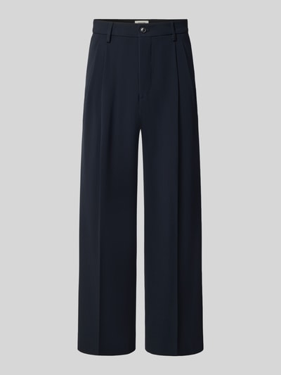 Produktfoto, dunkelblaue Stoffhose mit Bügelfalte Modell 'LEEK' von DRYKORN, Wide Fit, glatte Textur, Material-Mix mit Viskose-Anteil