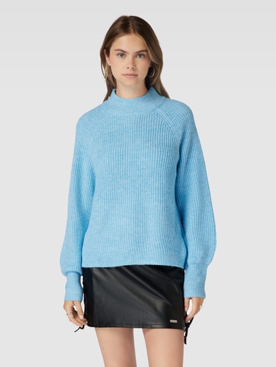 PIECES Strickpullover mit Rundhalsausschnitt Modell 'NATALEE' Hellblau Melange 4