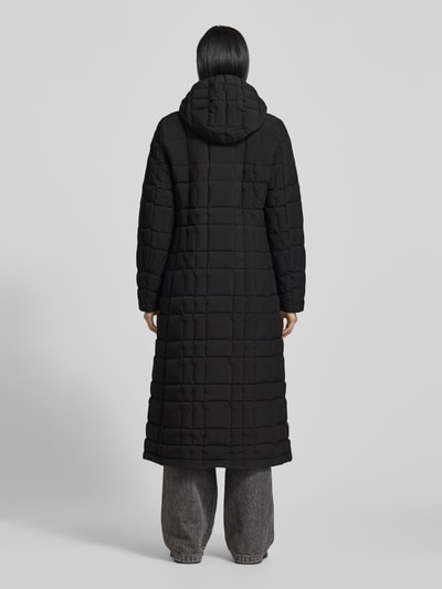 Blauer Usa Daunenmantel mit Reißverschlusstaschen Modell 'KALADA' Black 5