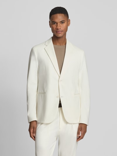 Mężczyznamodel nosi Regular Fit Blazer mit Reverskragen Modell 'Catory' von Drykorn aus mieszanki bawełny, kołnierz z połami, kieszenie z wypustkami, listwa z 2 guzikami, kolor jasny, tło neutralne, krój regular fit, długość tyłu w rozmiarze 50: 70 cm, szerokość ramion w rozmiarze 50: 44 cm, długość rękawów w rozmiarze 50: 64 cm, Ganzkörperansicht von vorne