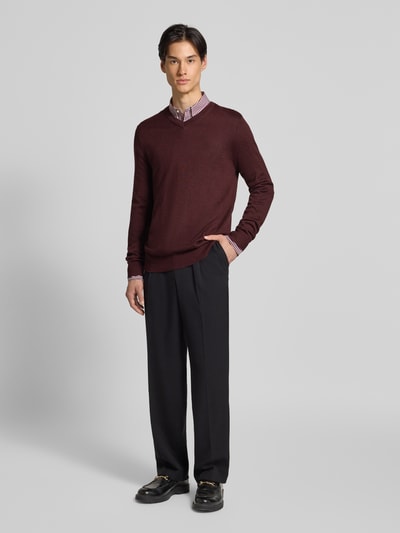 Christian Berg Men Gebreide pullover van een mix van merinowol met V-hals Donkerrood gemêleerd - 1