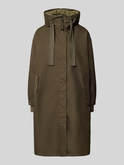 Produktfoto, olivgrüner Parka mit Kapuze Modell 'AKIRA' von g-lab, gerader Schnitt, seitliche Eingrifftaschen, glatte Textur