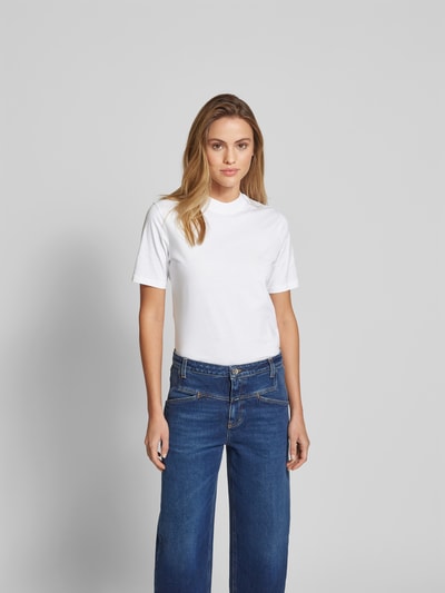 Filippa K T-Shirt mit geripptem Rundhalsausschnitt Weiss 4