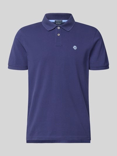 Produktfoto, Regular Fit Poloshirt mit Label-Stitching von MCNEAL z bawełny, krój regular fit, listwa guzikowa, długość tyłu 70 cm w rozmiarze M