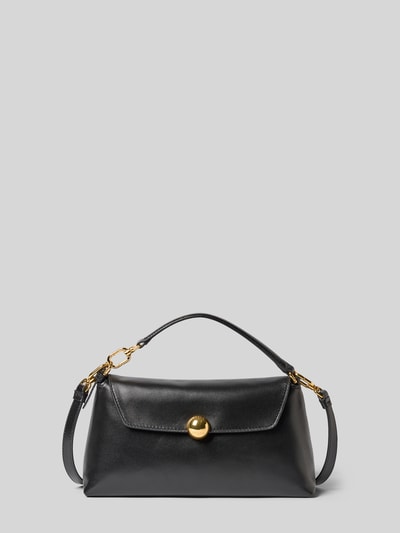 Productfoto, Shoulder Bag aus echt leer Model 'SFERA' van FURLA in zwart met gouden details, verstelbare schouderband, afneembare draagriem, vakken voor pasjes binnenin, hoofvak met overslag en magneetsluiting, breedte 24 cm, lengte 14 cm, diepte 9 cm, bandlengte 88 cm