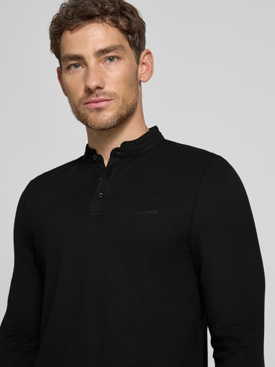 HECHTER PARIS Longsleeve mit kurzer Knopfleiste und Label-Detail Black 3