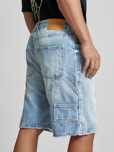 REVIEW Jeansshorts im Used-Look Blau 3
