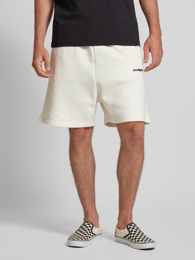 Low Lights Studios Regular Fit Sweatshorts mit Label-Print Offwhite 4