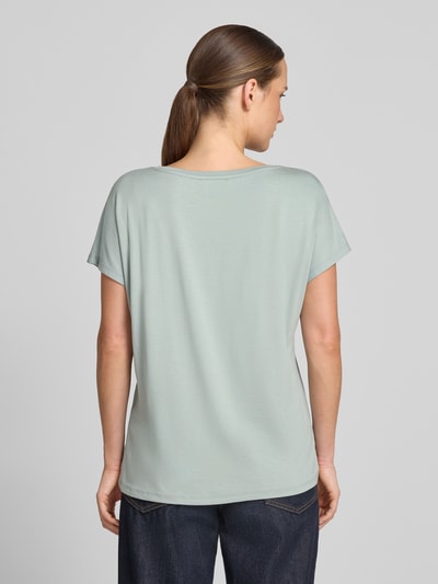 Christian Berg Woman T-Shirt aus Viskose-Elasthan-Mix mit V-Ausschnitt Metallic Gruen 5