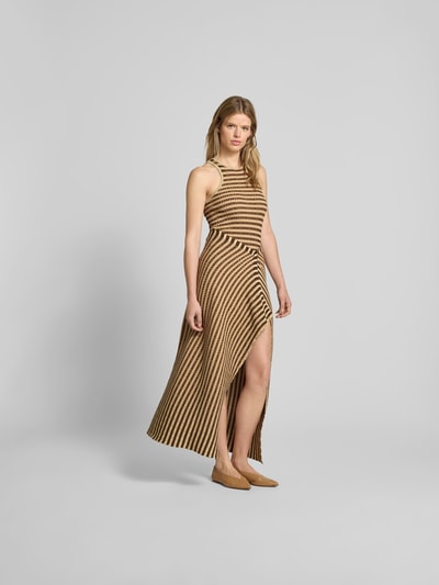 Nanushka Maxikleid mit gerippten Abschlüssen Hellbraun 1