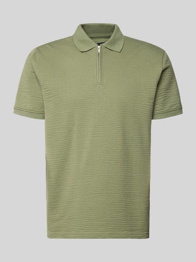 Produktfoto, Regular Fit Poloshirt mit Strukturmuster von MCNEAL, elastyczna mieszanka bawełny, krój regular fit, fakturowany wzór, zamek błyskawiczny, krótki rękaw, długość tyłu w rozmiarze M: 70 cm