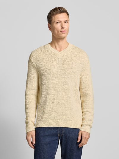 SELECTED HOMME Sweter z dzianiny o kroju regular fit z czystej bawełny ekologicznej model ‘ANGUS’ Złamany biały 4