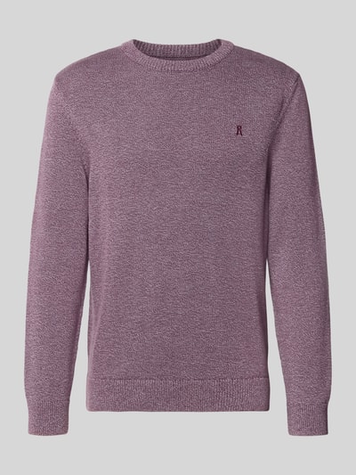 Produktfoto, Regular Fit Pullover aus reiner Baumwolle Modell 'ALVAARIO' von ARMEDANGELS in meliertem Lila mit feiner Strickstruktur. Herren Pullover.