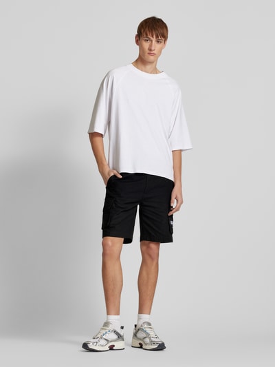 KARL KANI Regular Fit Cargoshorts mit Label-Stitching Black 1