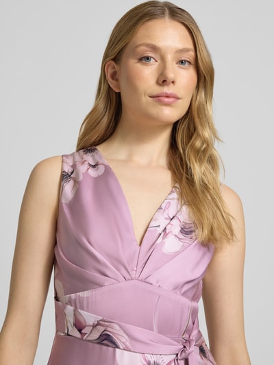 Rinascimento Sukienka wieczorowa z kwiatowym nadrukiem na całej powierzchni Brudnoróżowy 3