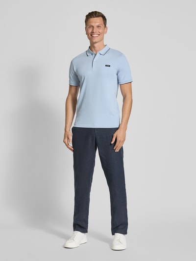 CK Calvin Klein Poloshirt mit Label-Detail Hellblau 1