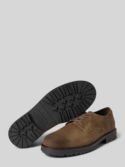 Produktfoto, braune Schnürschuhe aus echtem Veloursleder Modell 'RONY 9' von Marc O'Polo, grobe schwarze Profilsohle, Herren Schnürschuhe von Marc O'Polo