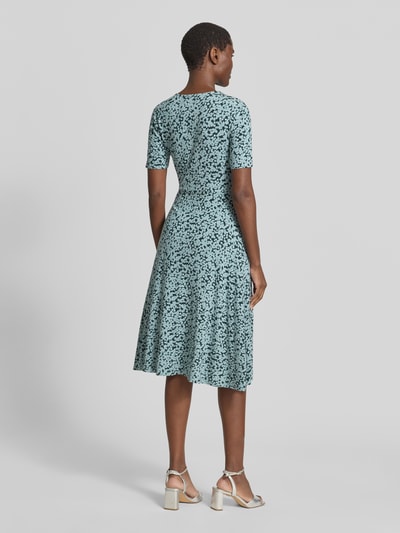 zero Midikleid in Wickel-Optik mit V-Ausschnitt Mint 5