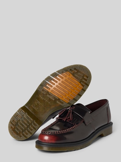 Produktfoto, Loafers aus echtem Leder Modell 'Adrian' von Dr. Martens in Dunkelrotbraun mit Zierbesatz, profilierte Sohle, abgerundete Passform, Absatzhöhe 3 cm, Schafthöhe 7 cm, Schaftweite 12 cm, Herren
