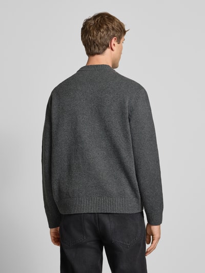 Jack & Jones Strickpullover mit Label-Stitching Modell 'NORREBRO' Dunkelgrau Melange 5