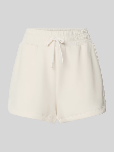 Produktfoto, Sweatshorts aus Viskose-Mix von VARLEY in Creme mit elastischem Bund, Tunnelzug und Eingrifftaschen, lockere Passform.
