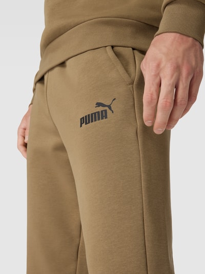 PUMA PERFORMANCE Sweatpants mit Label-Print Mittelbraun 3