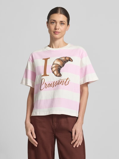 Rich & Royal T-shirt o kroju boxy fit z nadrukiem motywu Różowy 4