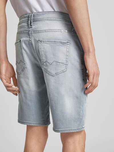 Blend Regular Fit Jeansshorts im Destroyed-Look Hellgrau 3