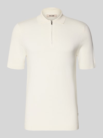 Produktfoto, Regular Fit Poloshirt aus Viskose-Mix Modell 'WYLER' von Only & Sons in Unifarben, Feinstrick, Polokragen, kurzer Reißverschluss.