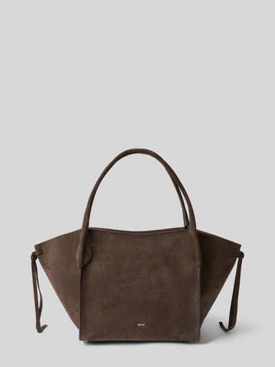 Produktfoto, donkerbruine Handtasche aus echtem Leder Modell 'VIBE' van Abro met smalle hengsels, labelprint, zijstrikbanden, structuur leder, 56x32x16 cm, schouderriem 60 cm.