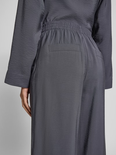 INFLUENCER'S CHOICE BY P&C* Spodnie materiałowe z szeroką nogawką i efektem marszczenia Ciemnoszary 3