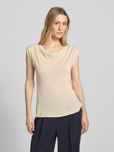 Frauenmodel trägt Relaxed Fit T-Shirt aus Viskose-Mix von s.Oliver BLACK LABEL, Optik: Unifarben, Effektgarn, Strick, Ganzkörperansicht von vorne.