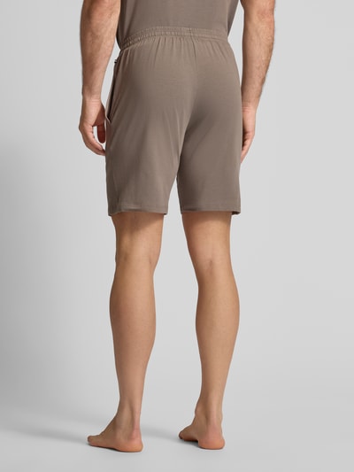 BOSS Regular Fit Sweatshorts aus Baumwoll-Elasthan-Mix  Schlamm 5