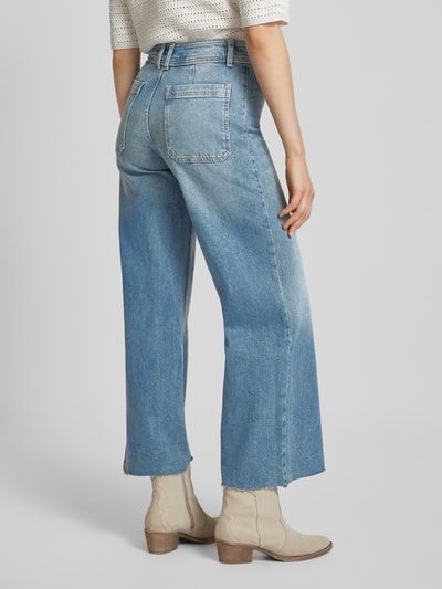 Mango Flared Jeans mit offenem Saum Modell 'CATHERIN' Jeansblau 5