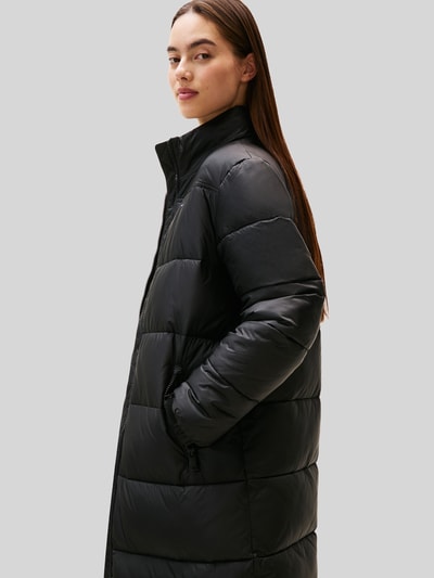 Tommy Jeans Regular Fit Steppmantel mit verdeckter Kapuze Black 2