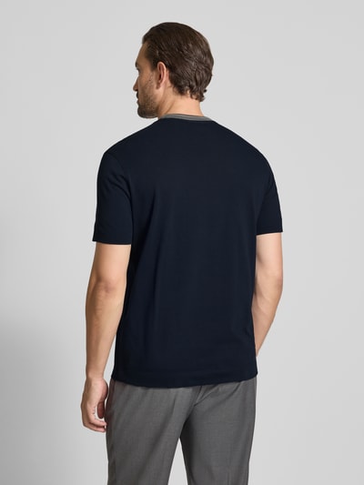 Emporio Armani T-Shirt mit Label-Stitching und Rundhalsausschnitt Marine 5