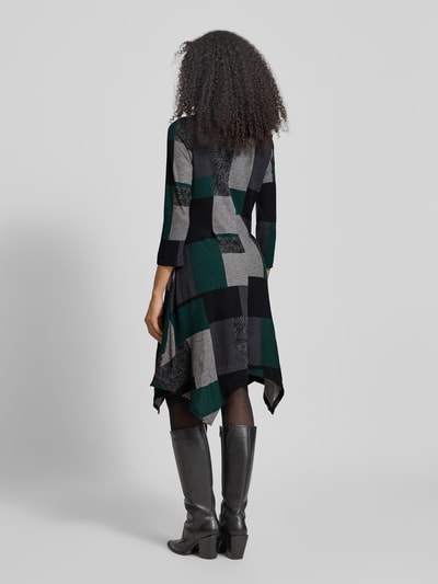 Apricot Minikleid mit Rundhalsausschnitt Khaki 5