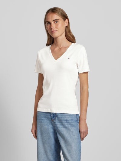 Tommy Hilfiger Slim Fit T-Shirt mit Logo-Stitching Modell 'CODY' Ecru 4